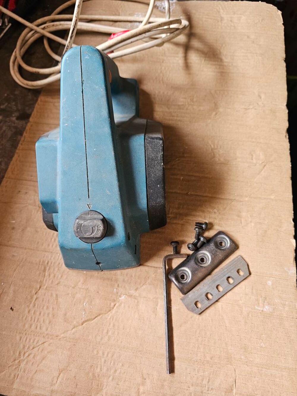 Rabot Black et decker Bricolage
