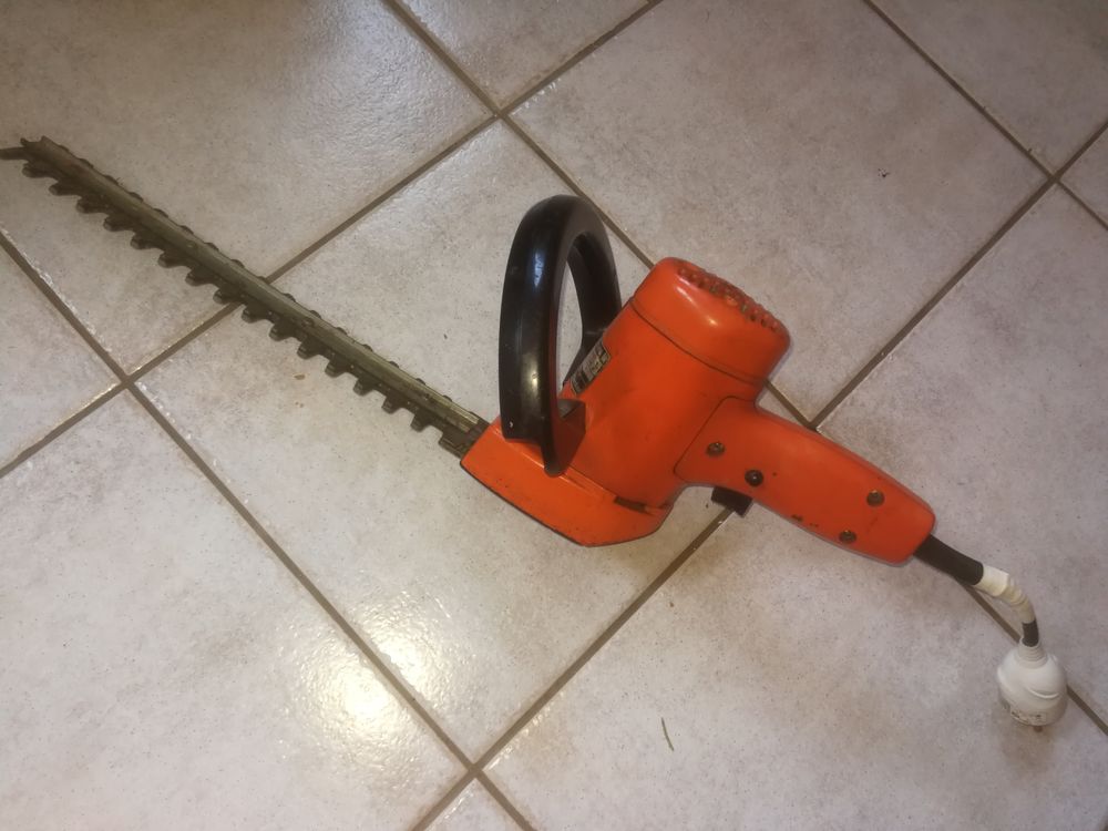 Taille haies &eacute;lectrique Bricolage