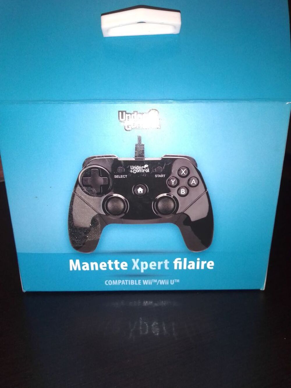 Manette filaire wii Consoles et jeux vidos