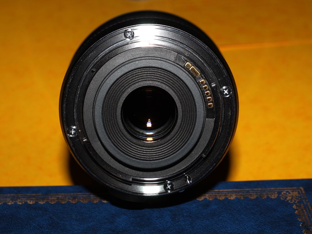 Zoom Canon 3.5 4.5 10 22 USM monture EFS Photos/Video/TV