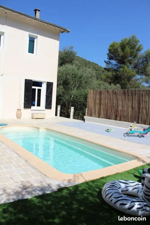  Villa  louer 6 pices 110 m