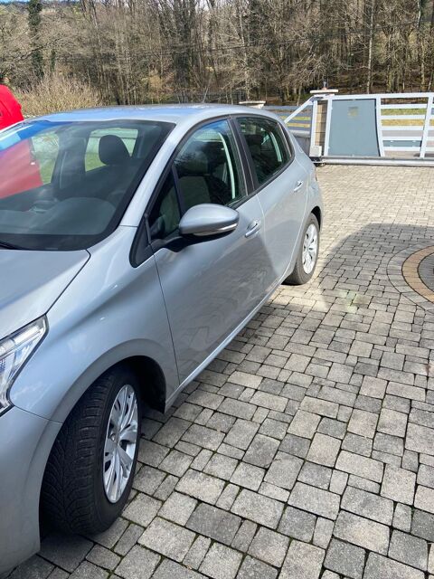 Peugeot 208 1.4 HDi 68ch BVM5 Access 2015 occasion Saint-Étienne-lès-Remiremont 88200