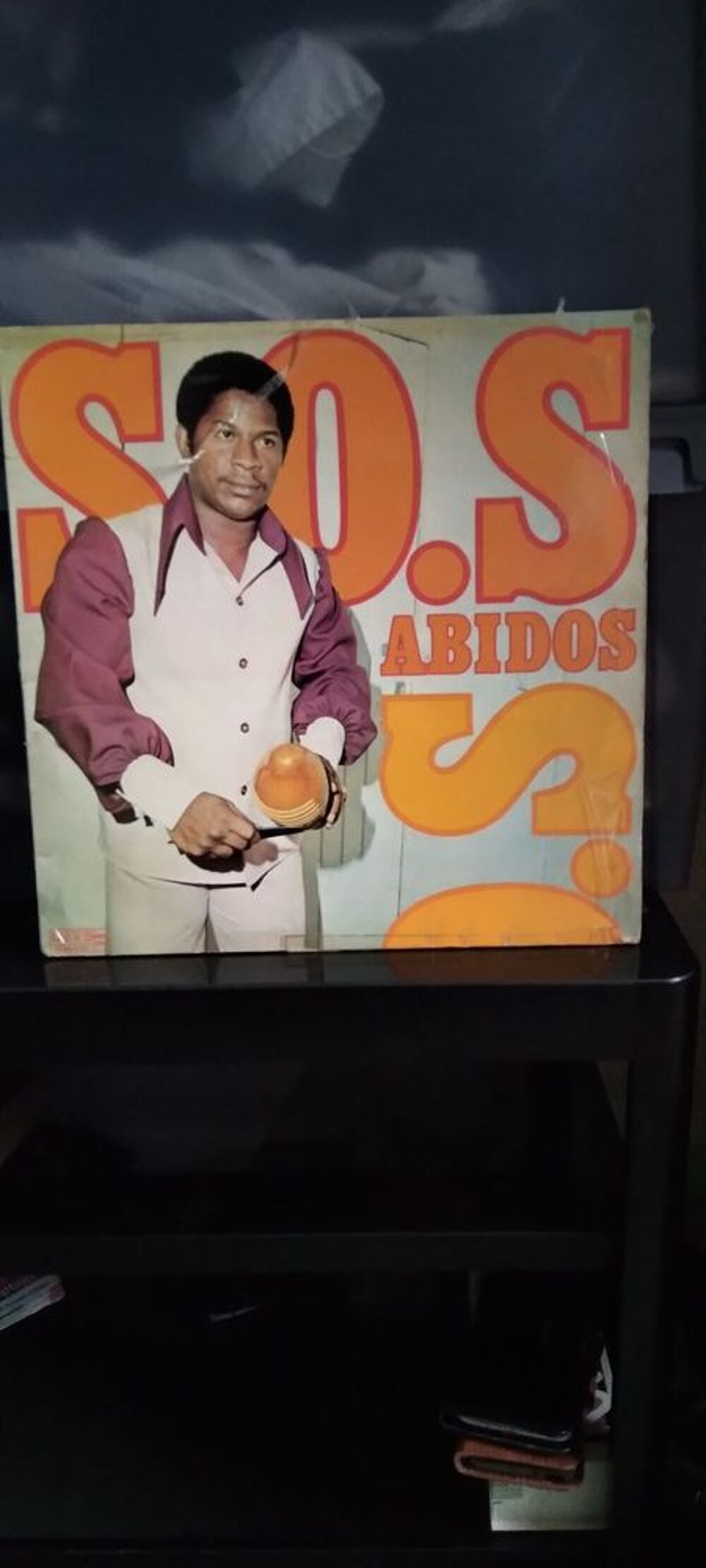 UN ALBUM DE MUSIQUE TROPICALE VINTAGE CD et vinyles