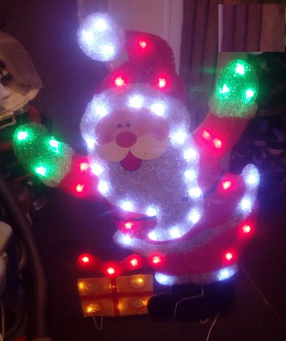 p&egrave;re Noel illumin&eacute; Décoration