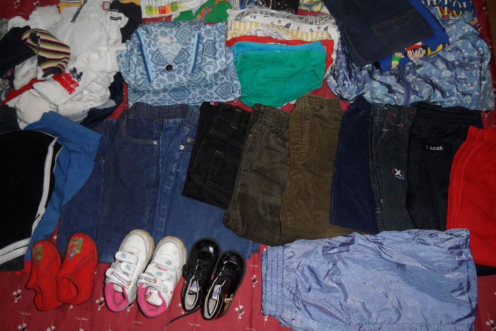 Lot de v&ecirc;tements gar&ccedil;on / fille jusqu'&agrave; 6 ans environ Vêtements enfants