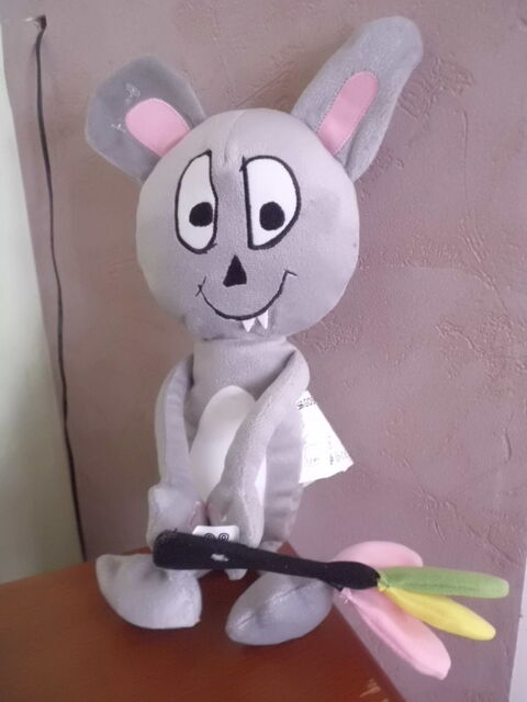 SOURIS IKEA 19 Oignies (62)