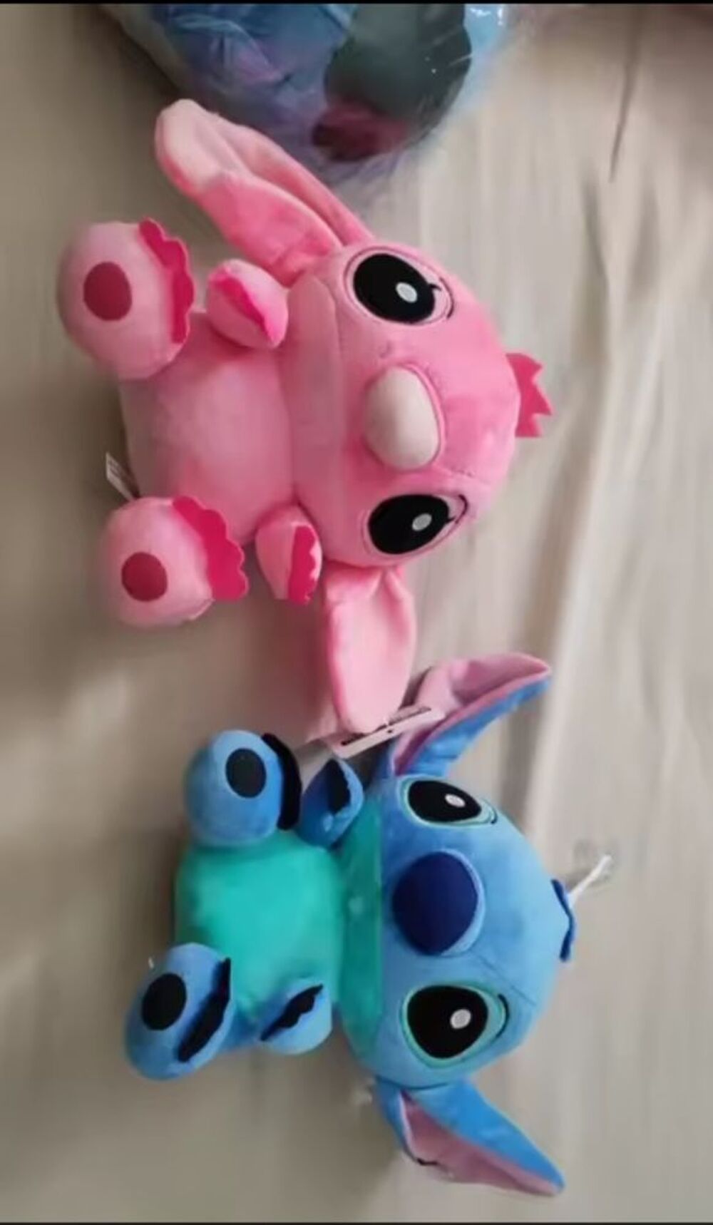 Peluche stitch et angel neuf Jeux / jouets