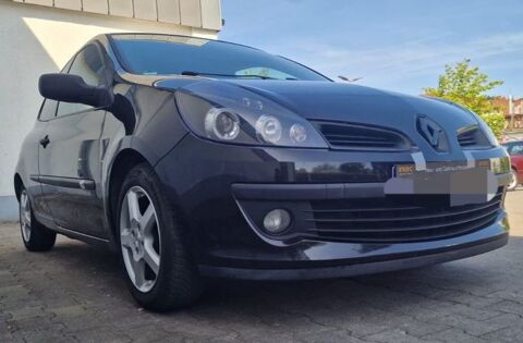 Annonce voiture Renault Clio 4000 €