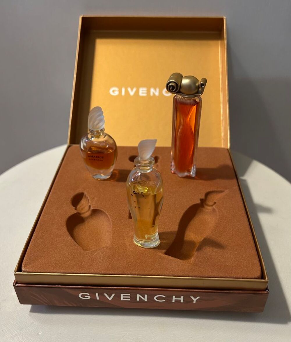 Coffret miniatures GIVENCHY
