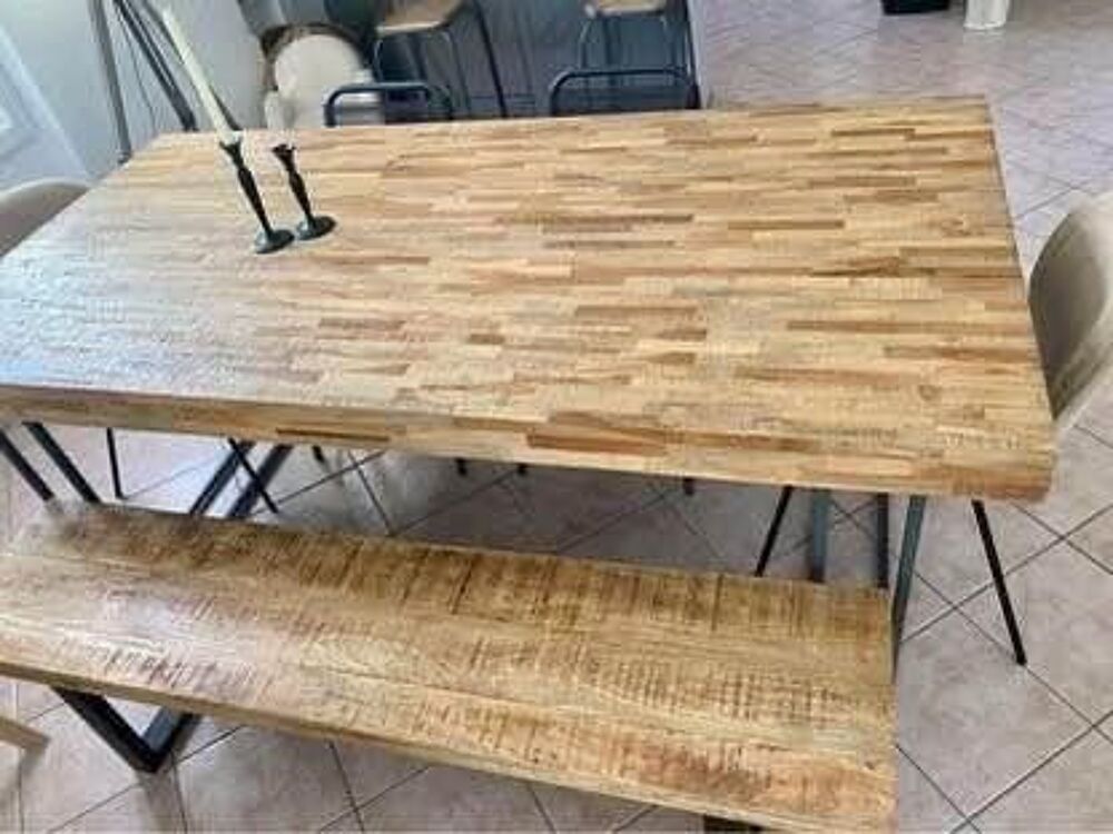 Table &agrave; manger bois 8 personnes Meubles
