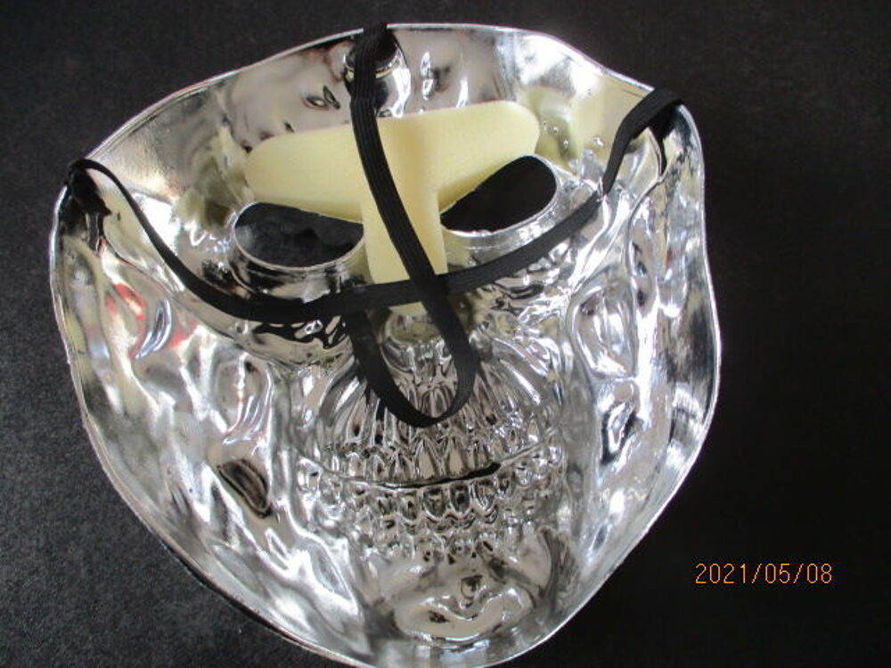 Masque d&eacute;guisement V�tements