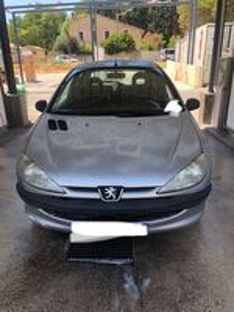 206 1.1i XR 1999 occasion 13400 Aubagne
