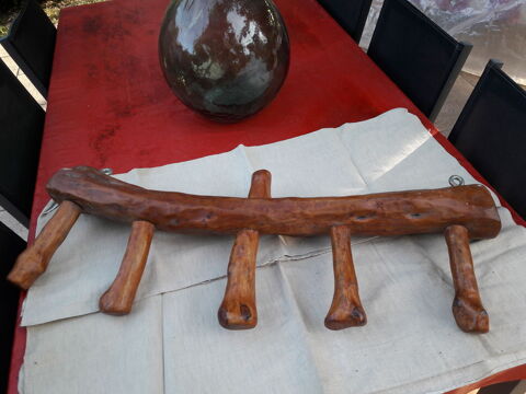 Porte manteau en OLIVIER 80 Bagnols-sur-Cze (30)