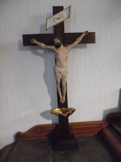 crucifix ancien vieux paris. 0 Bourges (18)