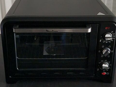 AV Four Moulinex Optimo 39 L . 50 Locmalo (56)