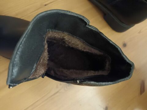 bottines neuves jamais portees 6 V�nissieux (69)