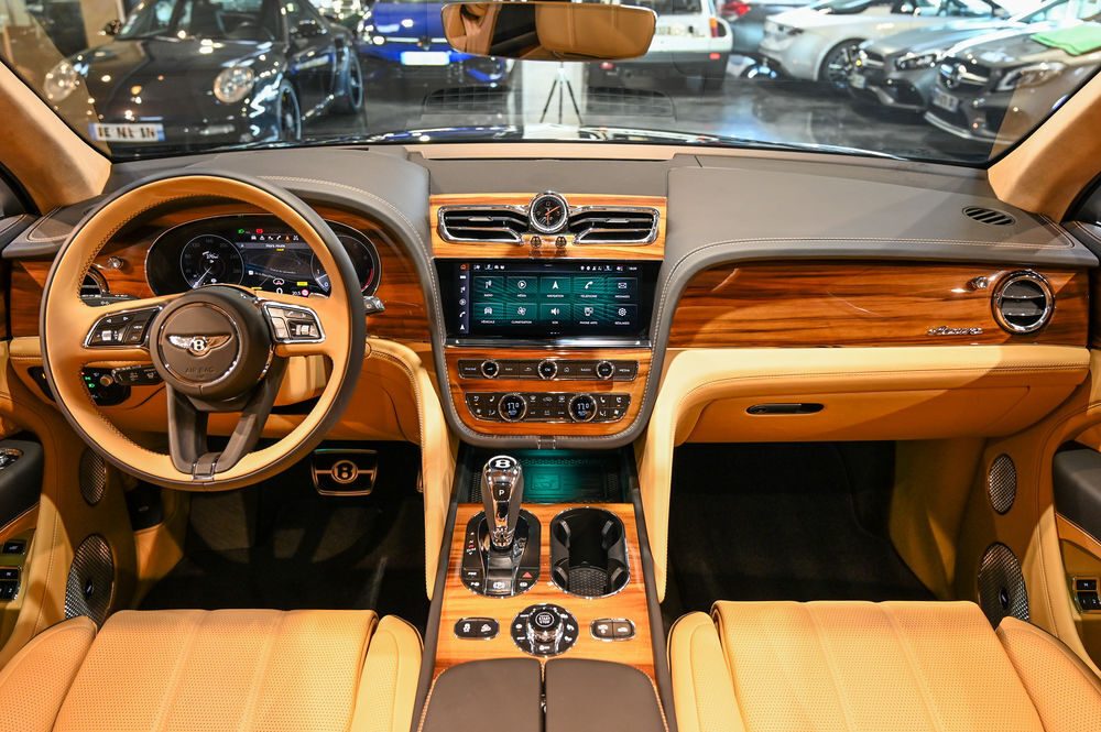 Bentayga V8 4.0 550 ch BVA Azure 2024 occasion 60280 Clairoix