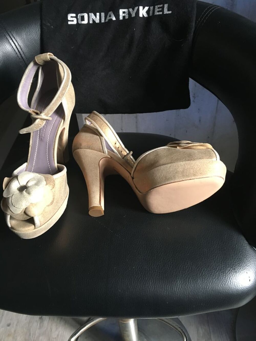 Escarpin chic jamais port&eacute;es &eacute;tat neuf Chaussures