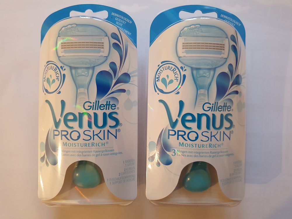 2 Rasoirs GILLETTE VENUS PROSKIN Bijoux et montres