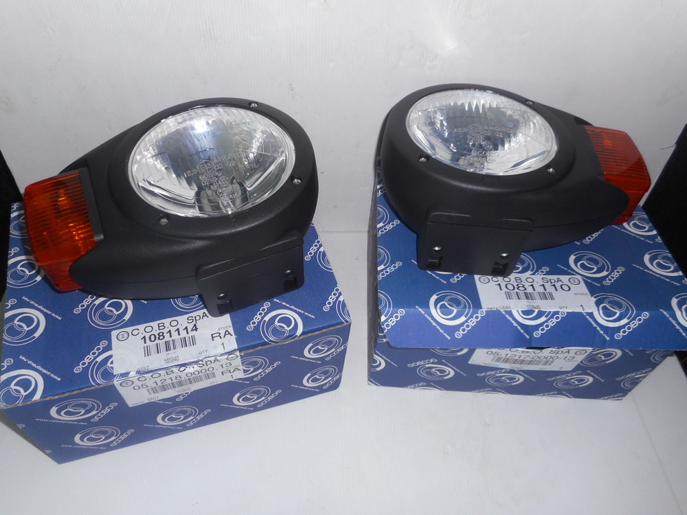   Phare G ou D 4 fonctions COBO 79430  