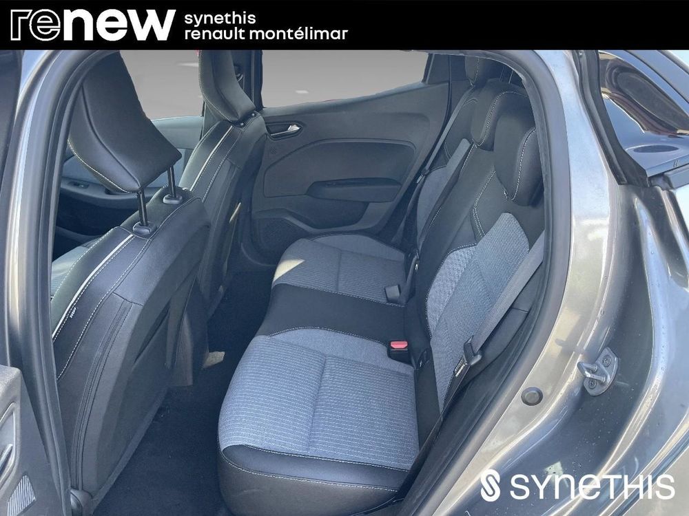 Clio V Clio E-Tech full hybrid 145 ch GSR2 Techno 2025 occasion 26200 Mont&eacute;limar