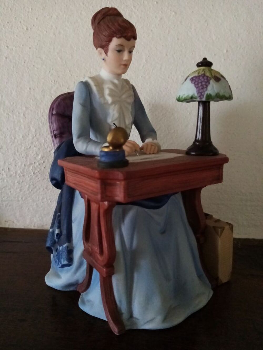 Miss ALBEE de chez AVON Décoration