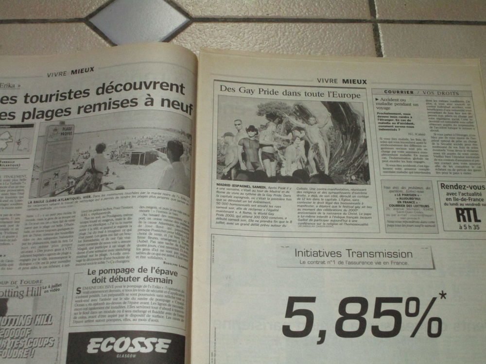 JOURNAL FOOTBALL FRANCE CHAMPION D EUROPE 3 JUILLET 2000 