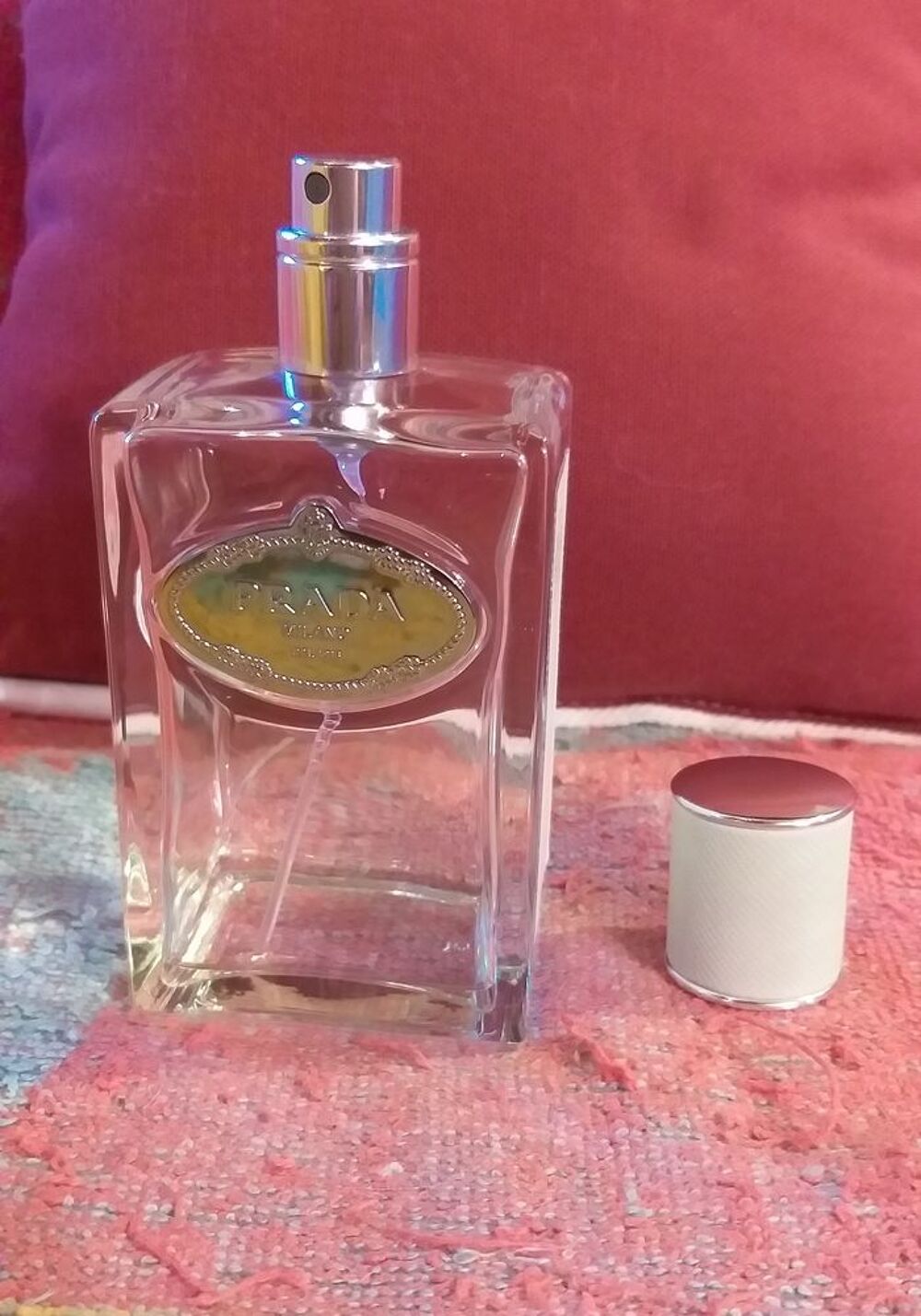 FLACON D'EAU DE PARFUM "IRIS" DE PRADA 