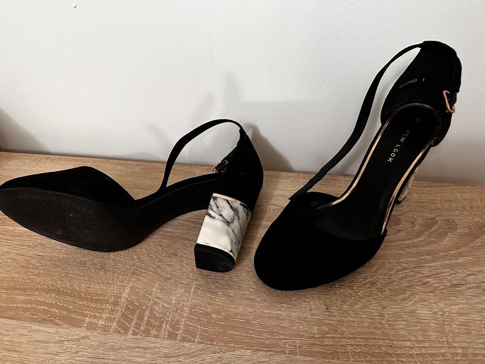 Chaussures &agrave; talon Chaussures