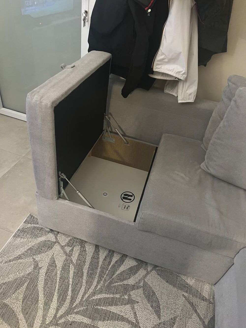 canap&eacute; convertible avec coffre de rangement Meubles