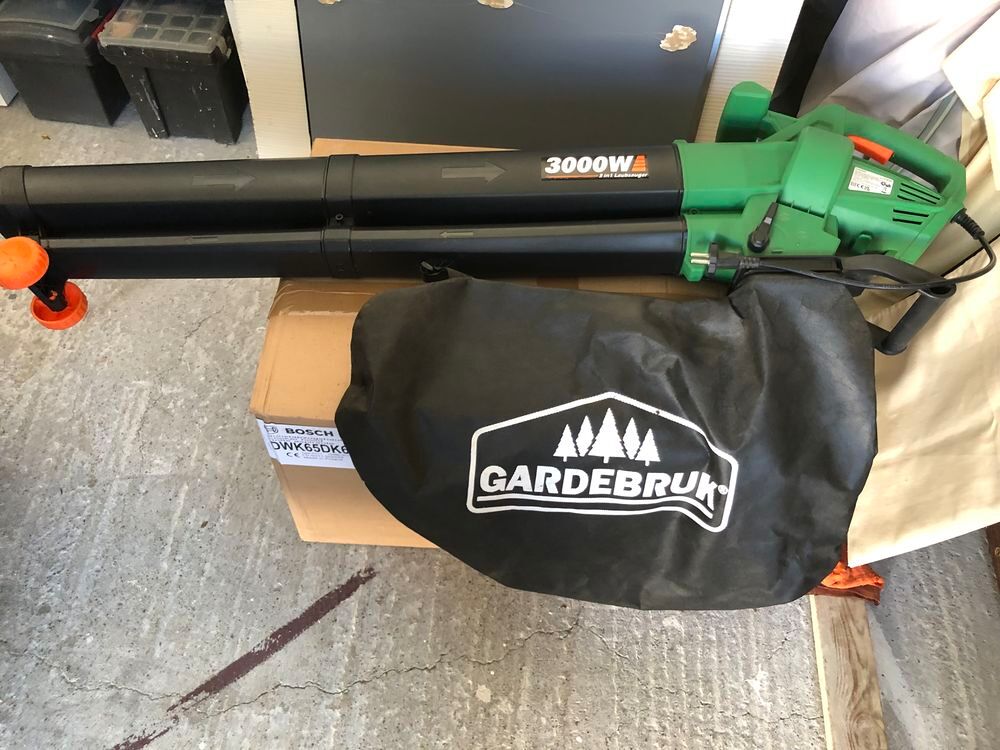 Souffleur broyeur Electroménager