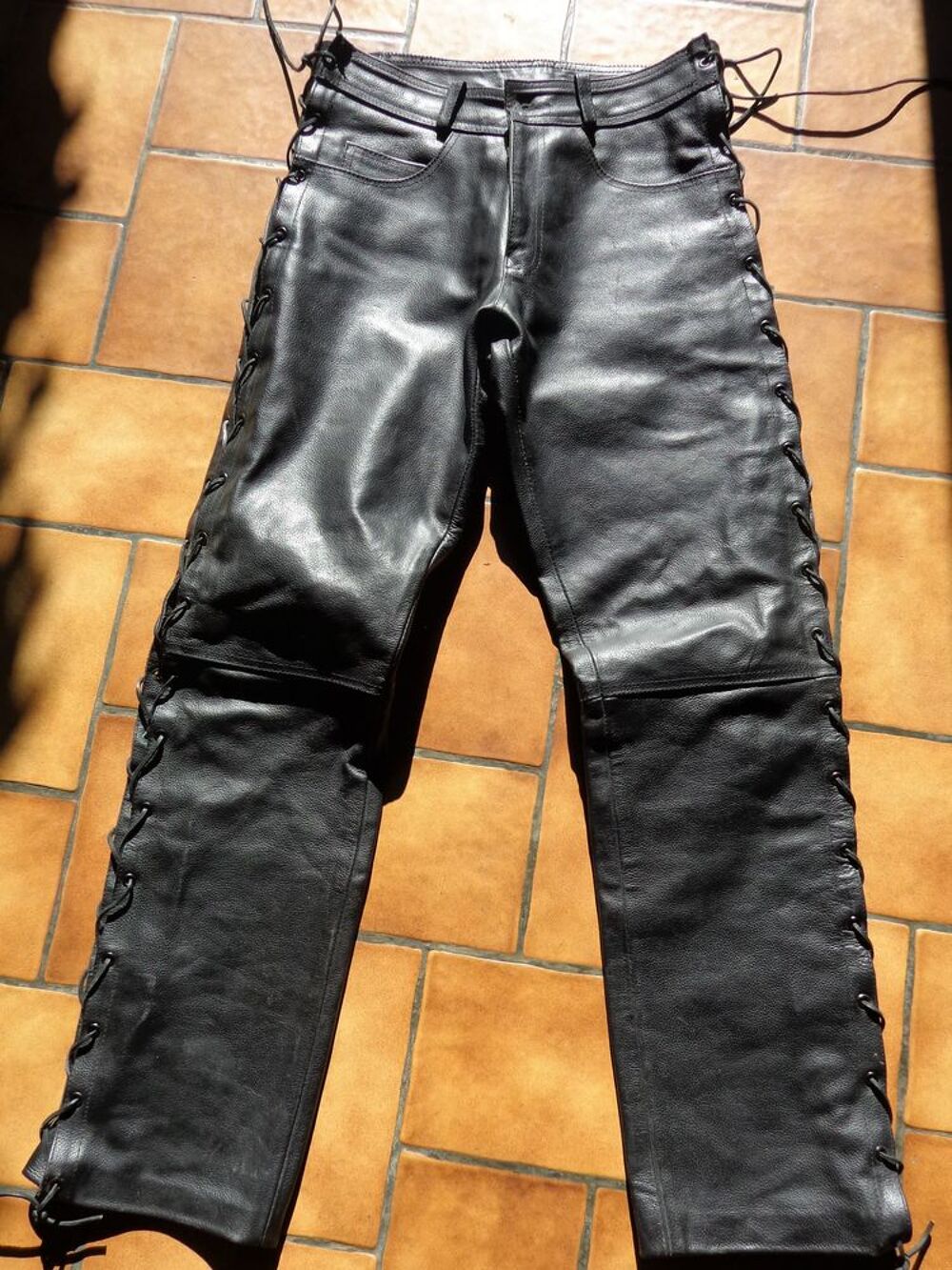 Pantalon cuir moto &agrave; lacets MIKJER Vêtements