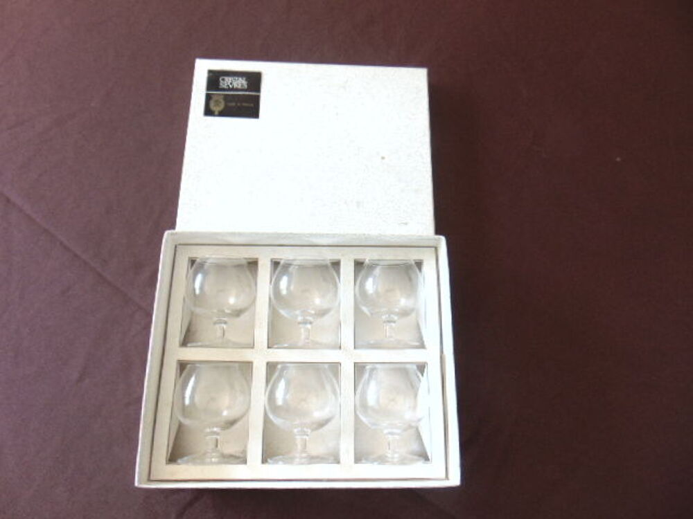 Service &agrave; Cognac en cristal de S&egrave;vres ? 6 verres + coffret Cuisine