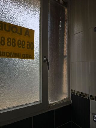  Appartement à louer 2 pièces 38 m²