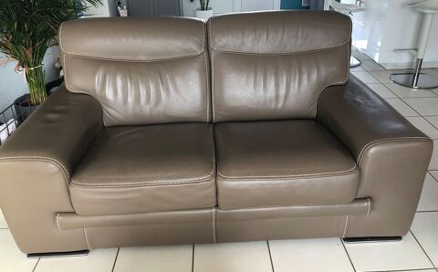 Canap en cuir Taupe 250 Bretignolles-sur-Mer (85)