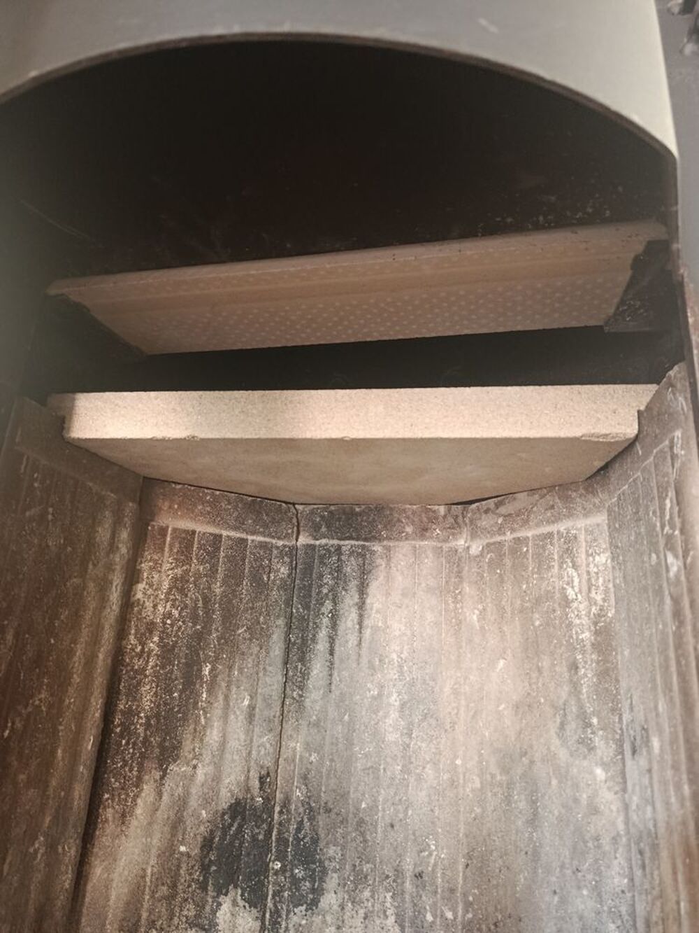 Po&ecirc;le &agrave; bois rotatif Novaline Perla Meubles