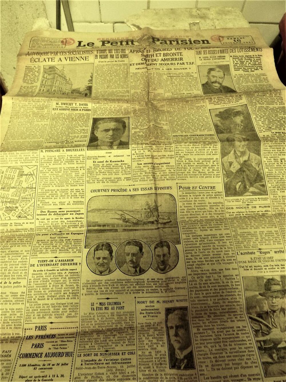 vieux papiers ,documents ,Journaux 1927 divers titres 
