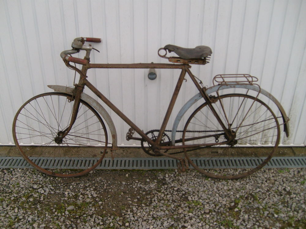 Ancien v&eacute;lo homme Vlos