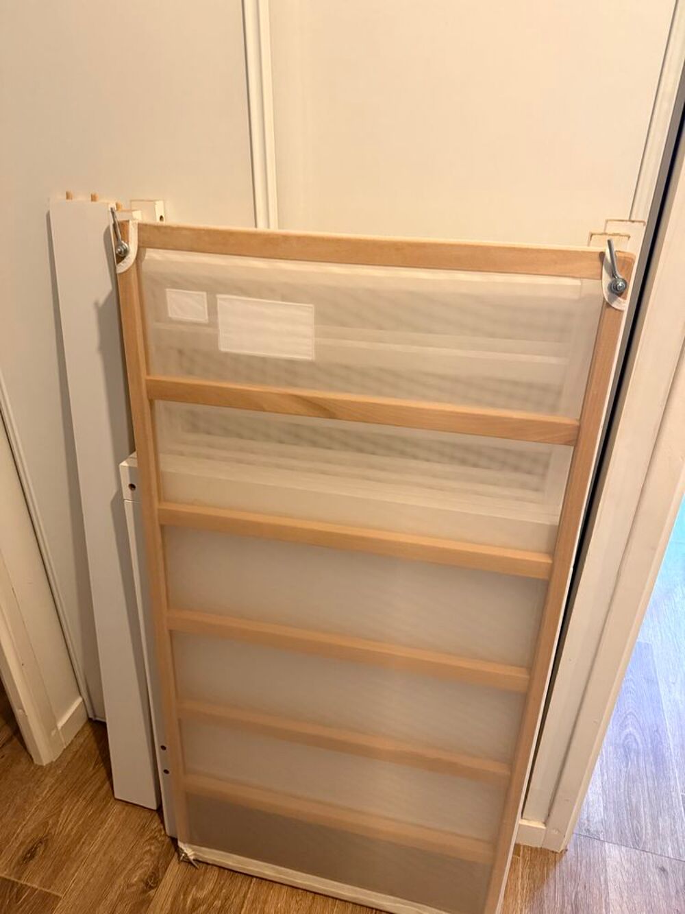 Lit b&eacute;b&eacute; SUNDVIK de chez IKEA Mobilier enfants
