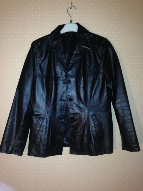 Veste cuir noire 38 20 Chtelaillon-Plage (17)