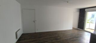 Location Appartement ? T2 BIS RÉNOVÉ DE 52 m² AVEC BALCON ET PARKING Pau