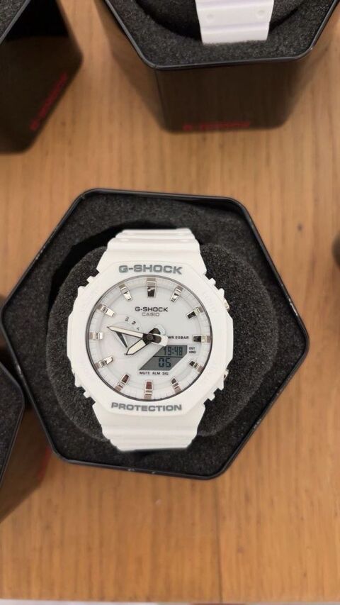 g-shock / blanche / taille unique 70 Troyes (10)