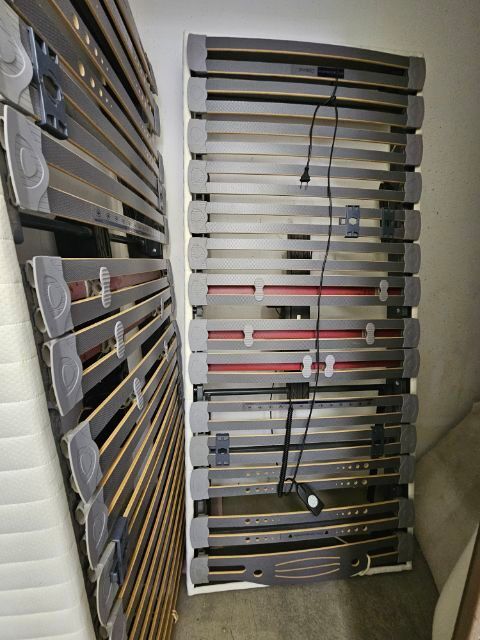 2 SOMMIERS ELECTRIQUES MARQUE SIMMONS 150 Saint-Laurent-du-Var (06)