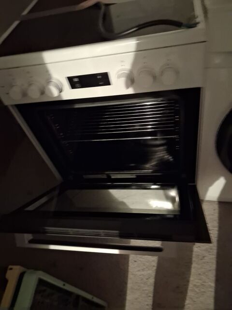 Cuisiniere electrique La Charité-sur-Loire (58)