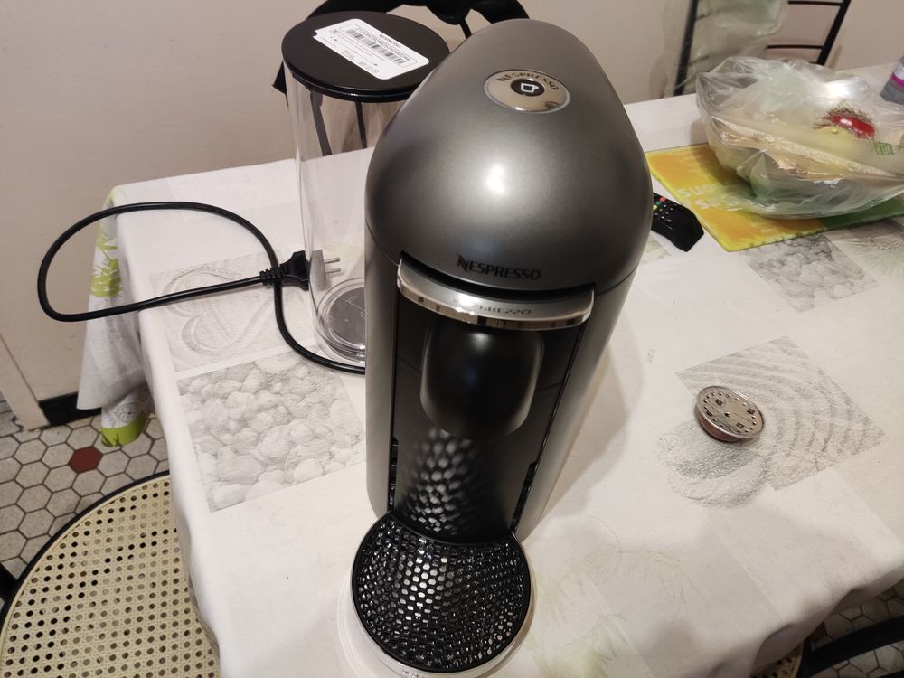 Cafeti&egrave;re Nespresso Electroménager