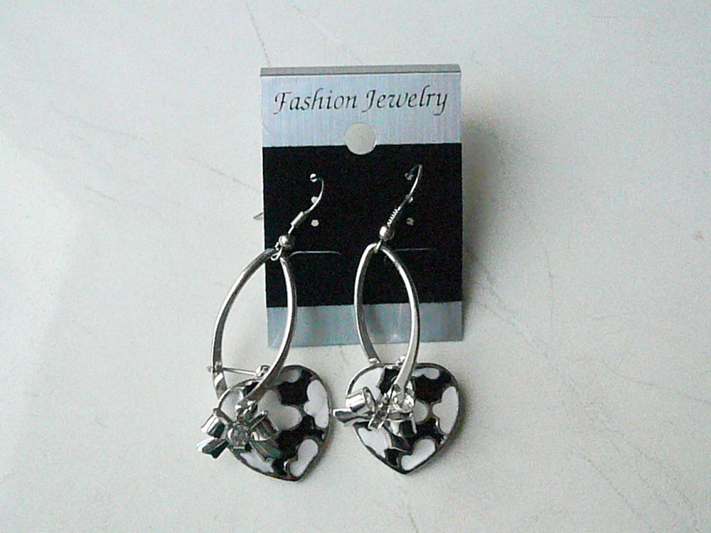 Boucles d'oreilles anneaux Bijoux et montres