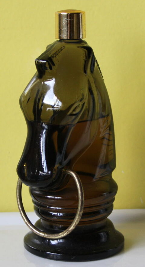 Flacon parfum vintage AVON Cheval aftershave Bravado 15 Issy-les-Moulineaux (92)