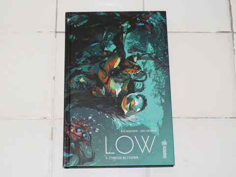 BD  Low  tome 1 7 Saintes (17)