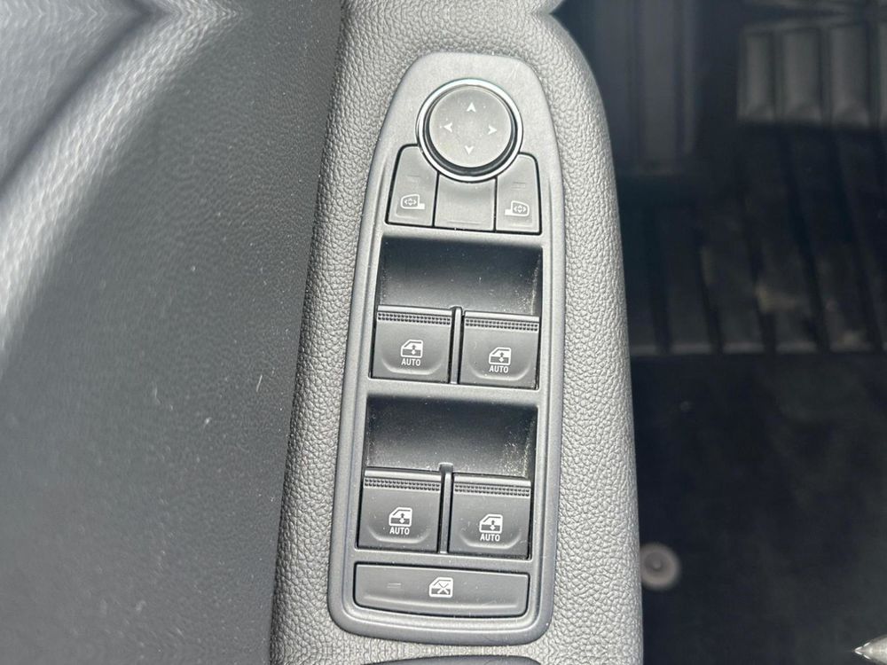 Clio V Clio E-Tech full hybrid 145 Evolution 2024 occasion 91200 Athis-Mons