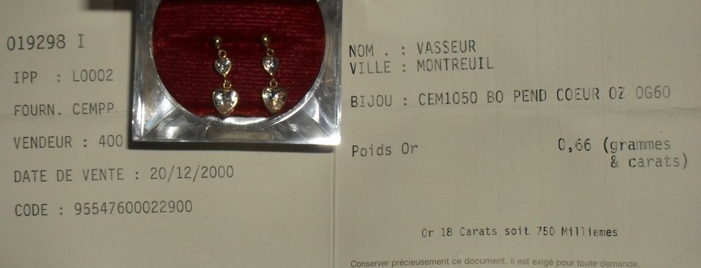 Paire de boucles d'oreilles en OR 18 CARATS LA VIE EN OR Bijoux et montres